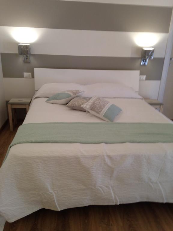 Suite Simonetta Sarzana Exteriér fotografie