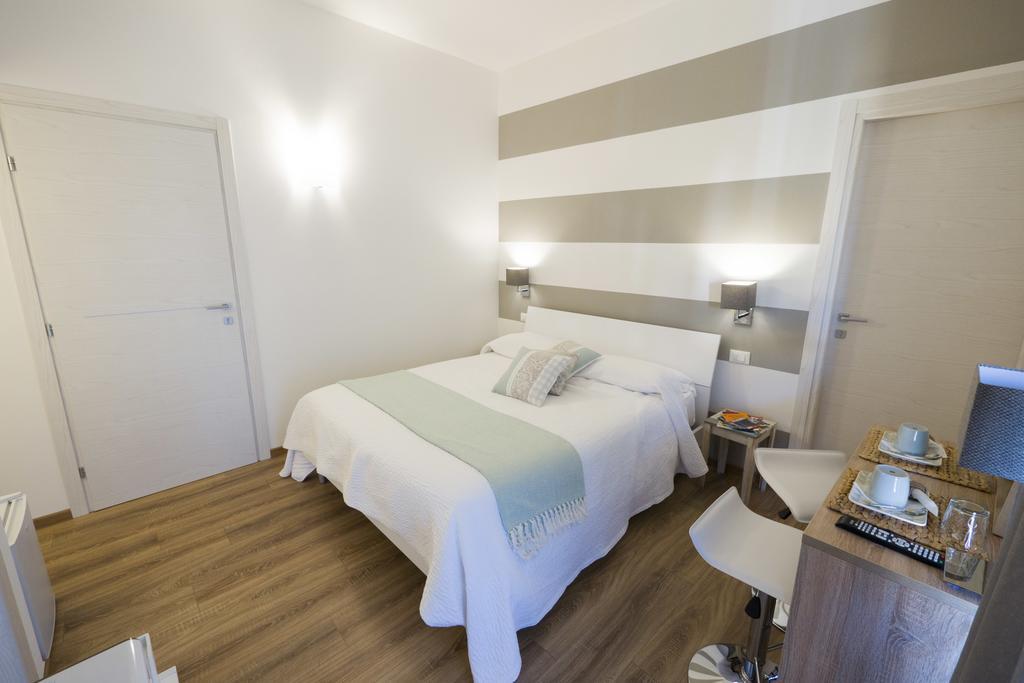 Suite Simonetta Sarzana Exteriér fotografie